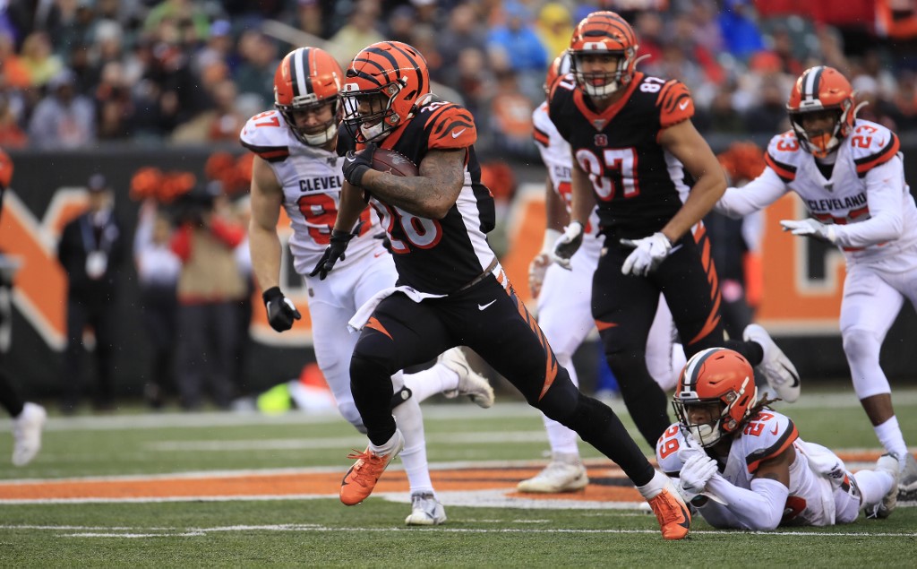 Joe Mixon of the Cincinnati Bengals runs with the ball during the game against the Cleveland Browns -Cleveland Browns vs Cincinnati Bengals Week 2