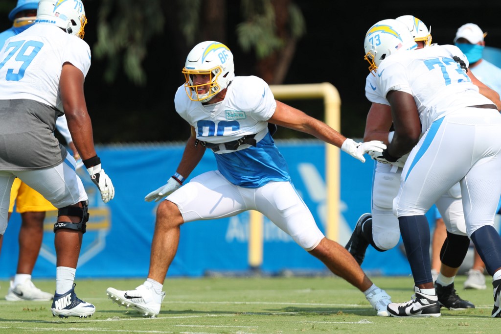 Hunter Henry of the Los Angeles Chargers runs during the Los Angeles Chargers Training Camp