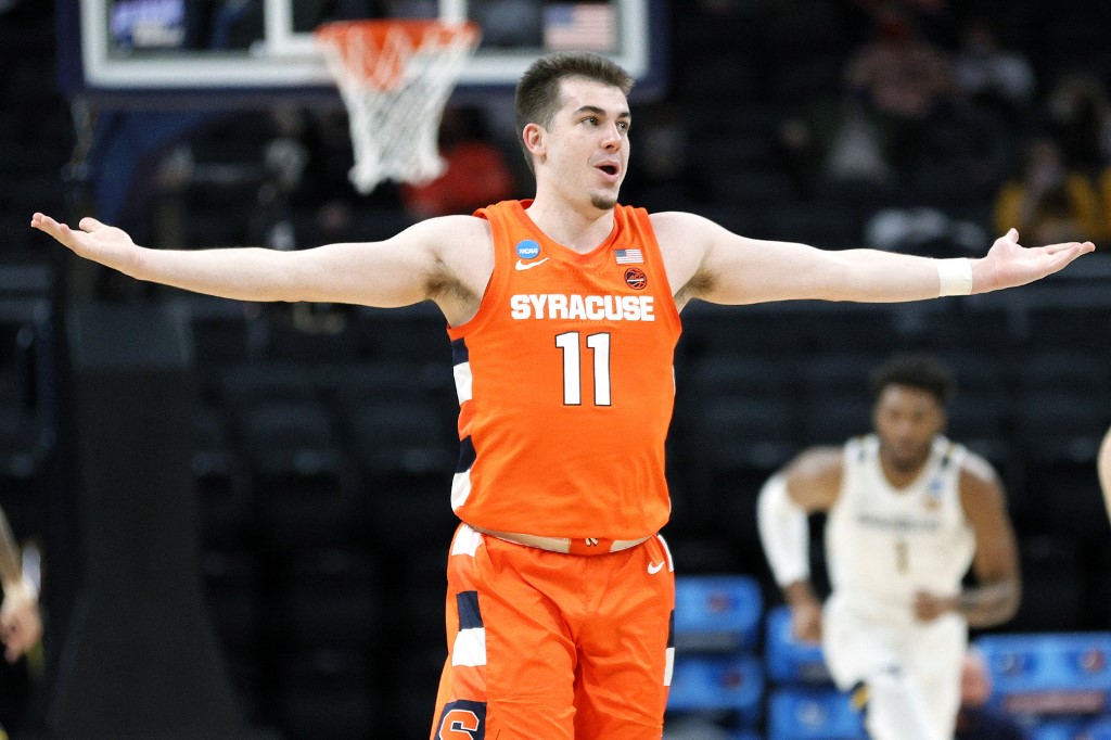 Joseph Girard III #11 of the Syracuse Orange reacts after a play. Get ready for the next game with our Syracuse vs Houston betting preview