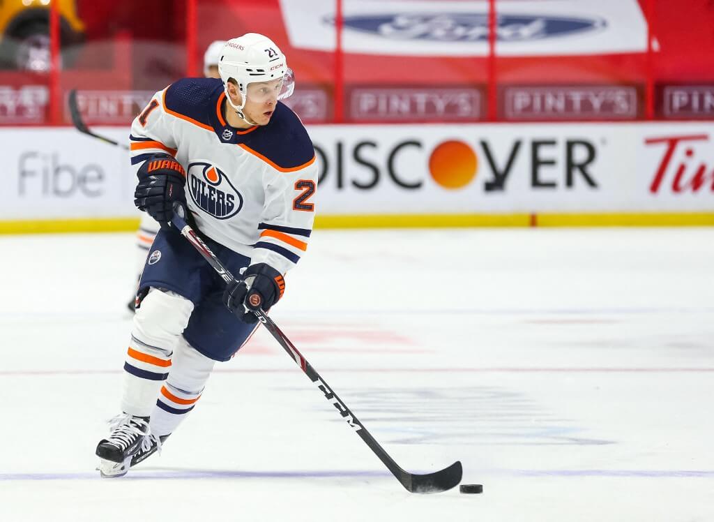 Dominik Kahun of the Edmonton Oilers skates against the Ottawa Senators at Canadian Tire Centre