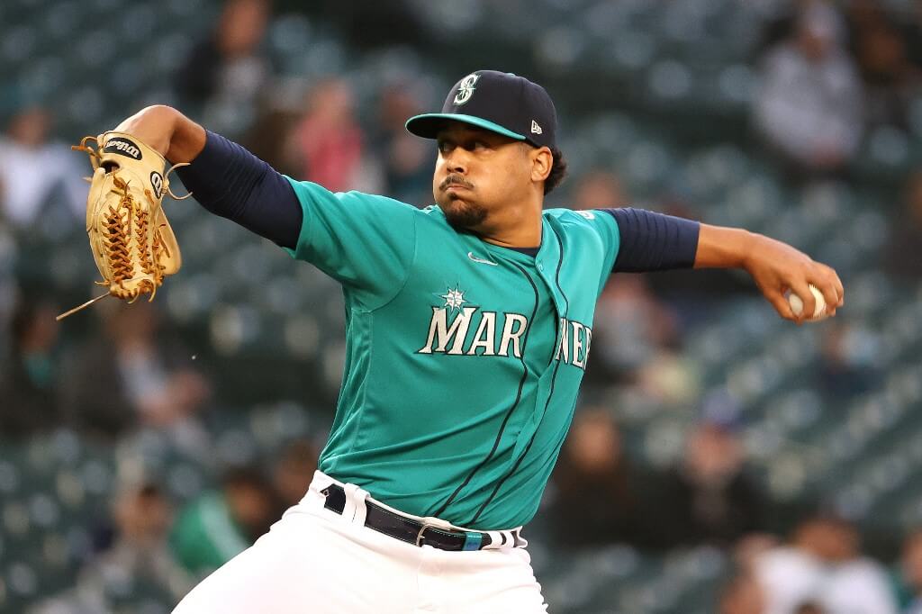 Justus Sheffield pitches Texas Rangers vs Seattle Mariners Total Runs Pick