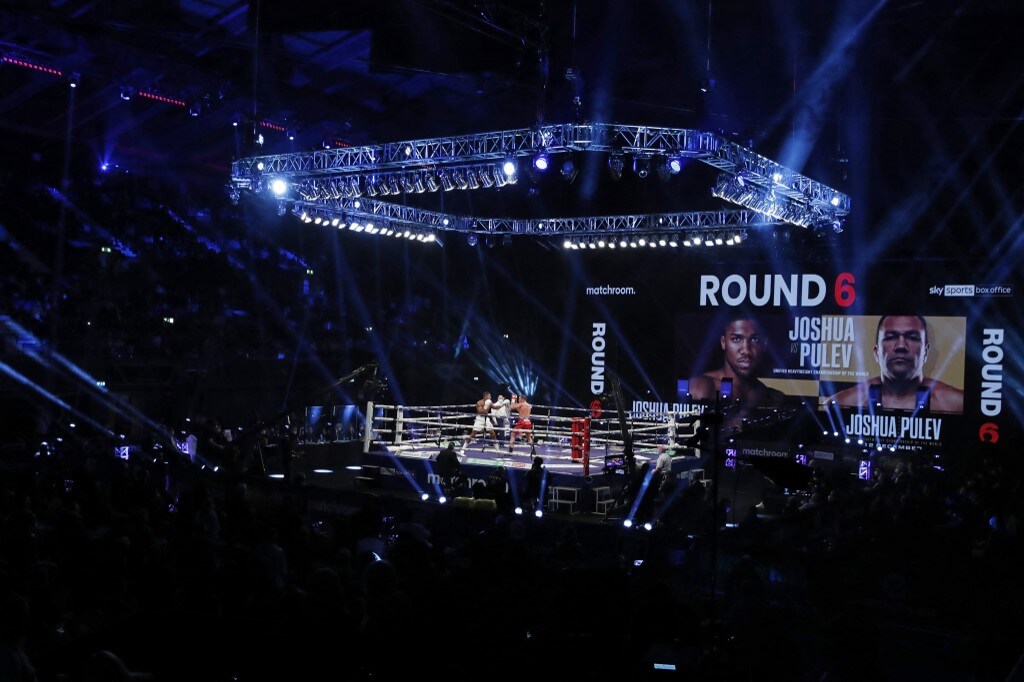 A general view of the ring as Britain's Anthony Joshua fights Bulgaria's Kubrat Pulev