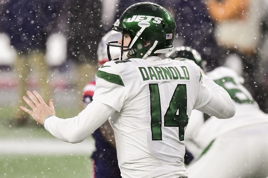 Sam Darnold of the New York Jets throws during a game against the New England Patriots