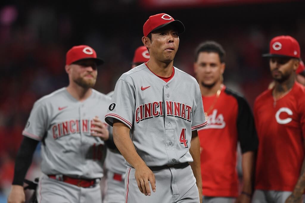 Reds Clinging to Wild Card Spot