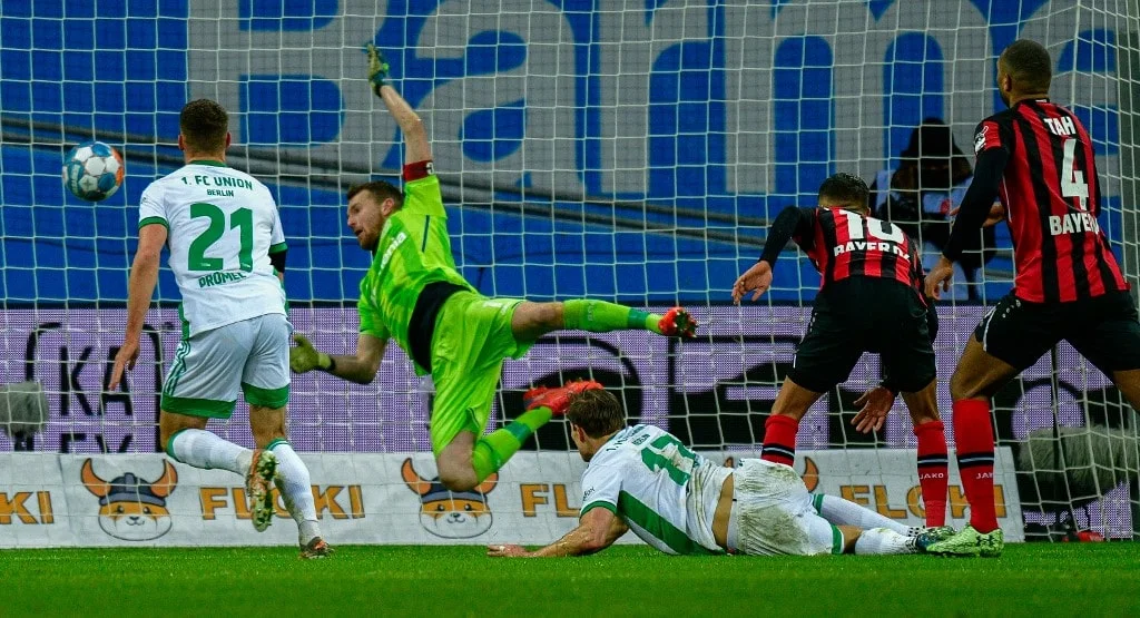 Leverkusen breaks new records