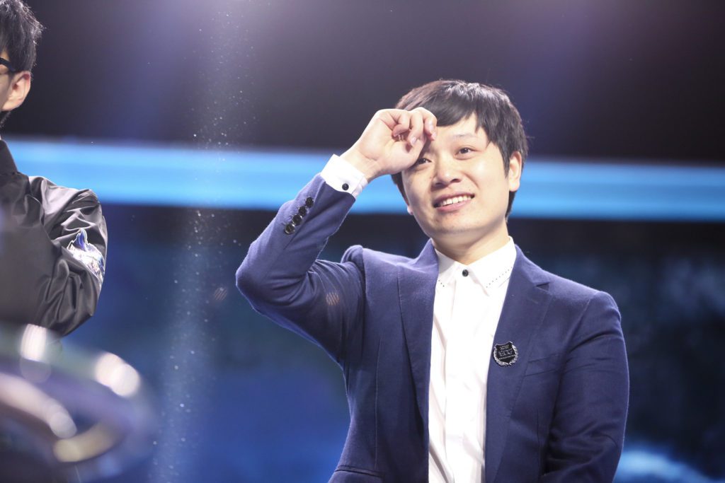 Ji “Aaron” Xing, head coach for Edward Gaming in 2015