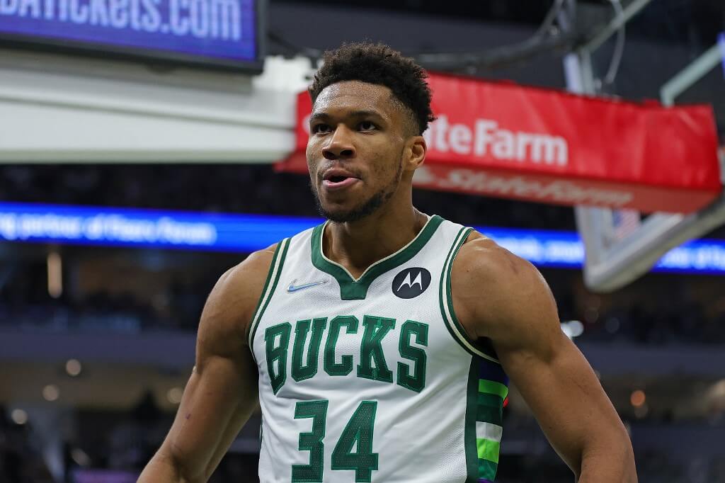 Celtics vs Bucks Game 4 Preview, Odds, Live Stream, Picks & Predictions