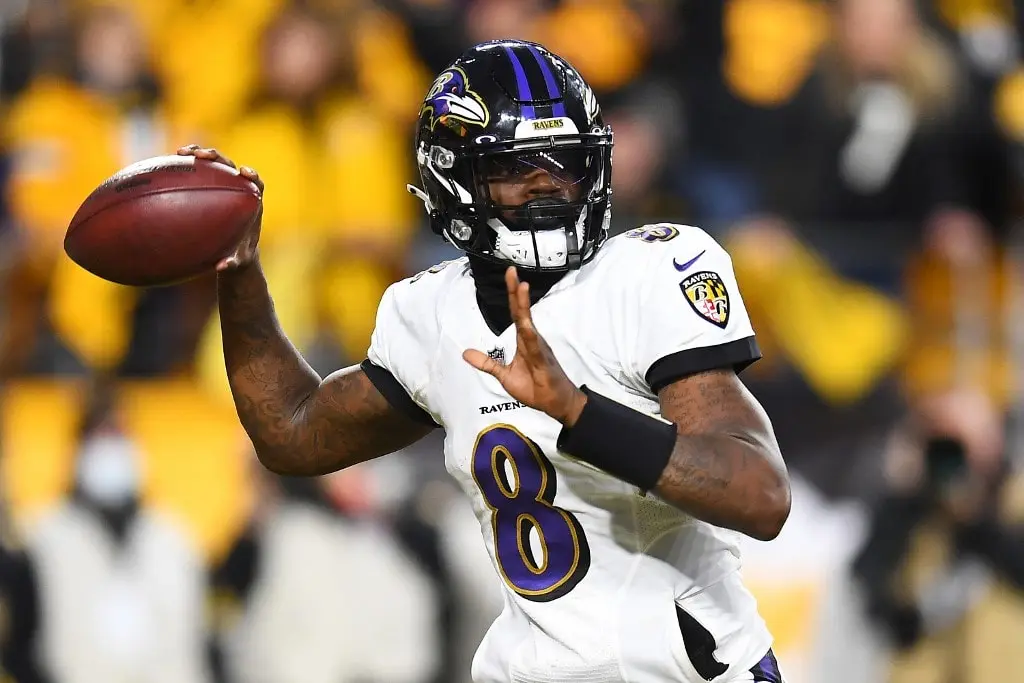Lamar Jackson #8 of the Baltimore Ravens looks to pass against the Pittsburgh Steelers during the first quarter at Heinz Field