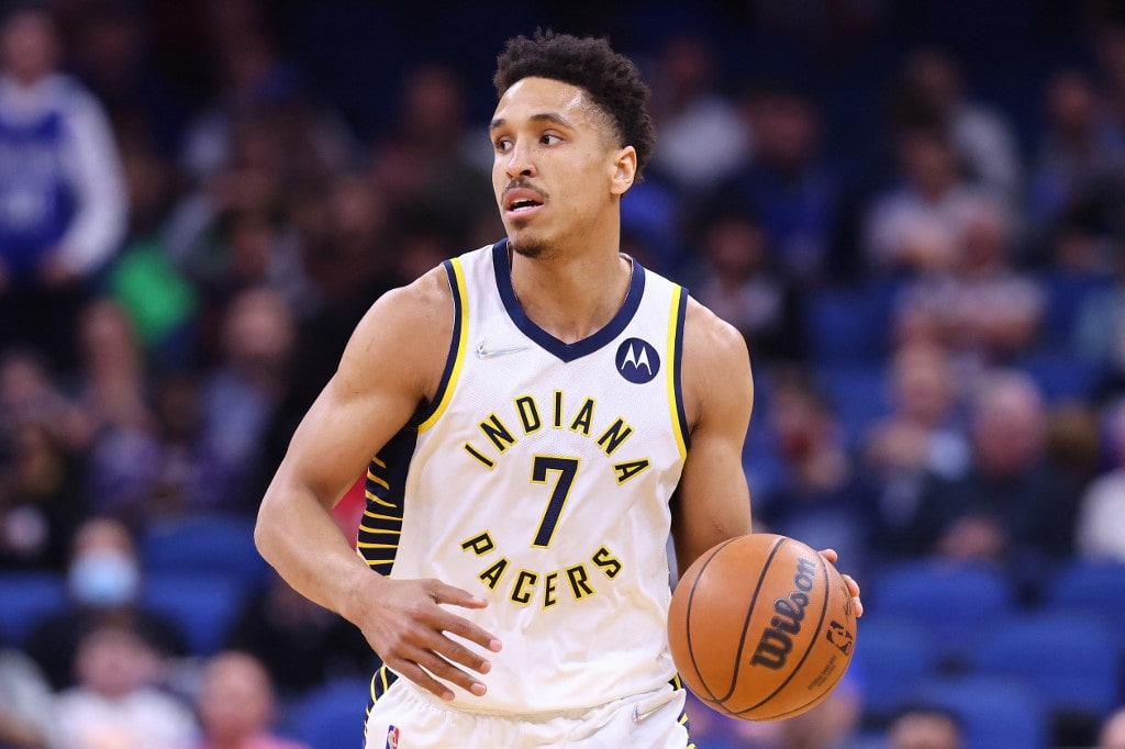 Malcolm Brogdon #7 of the Indiana Pacers dribbles up the court against the Orlando Magic during the first half at Amway Center on March 02