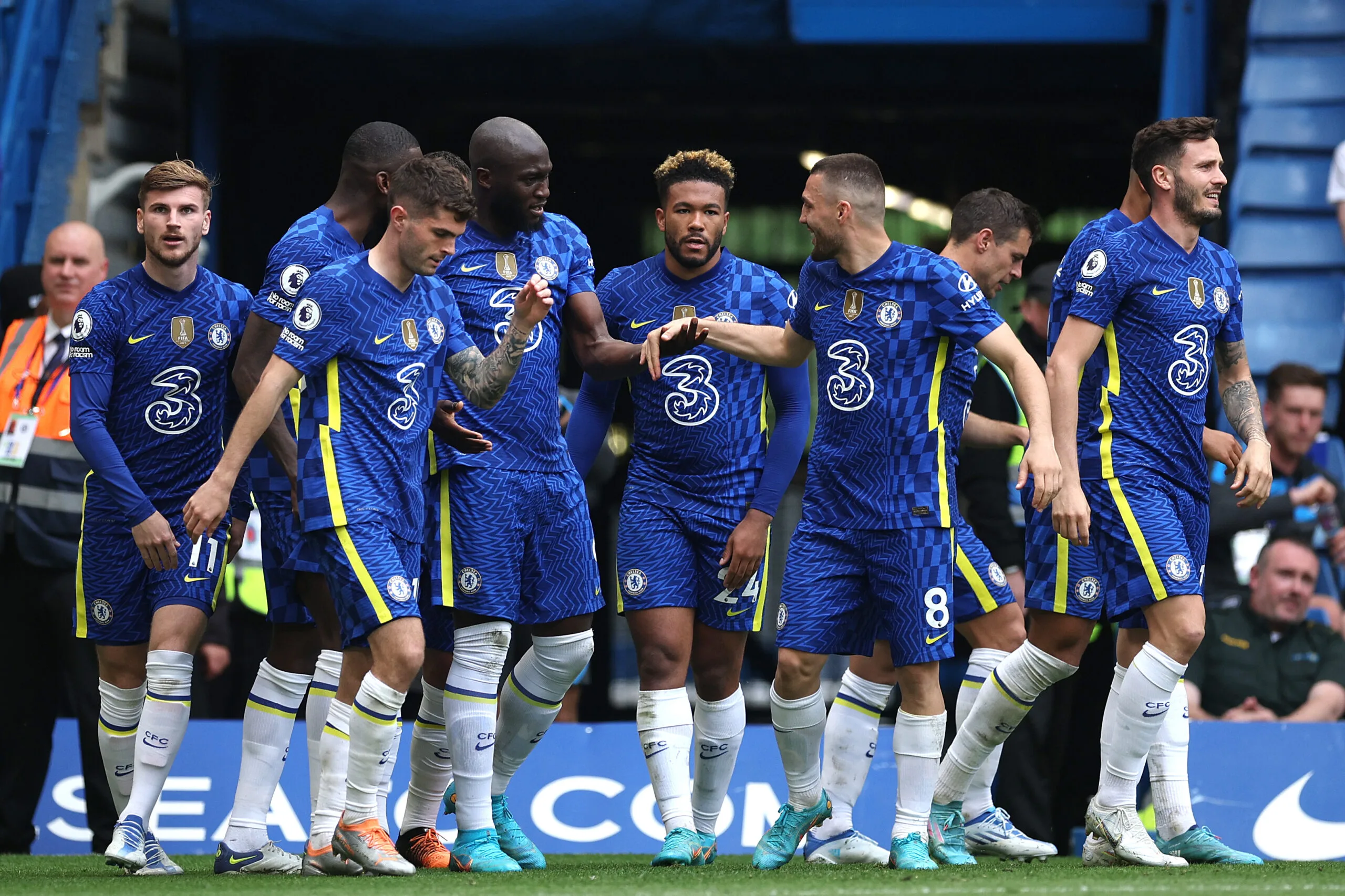 Everton vs Chelsea Predictions, Game Preview, Live Stream, Odds & Picks