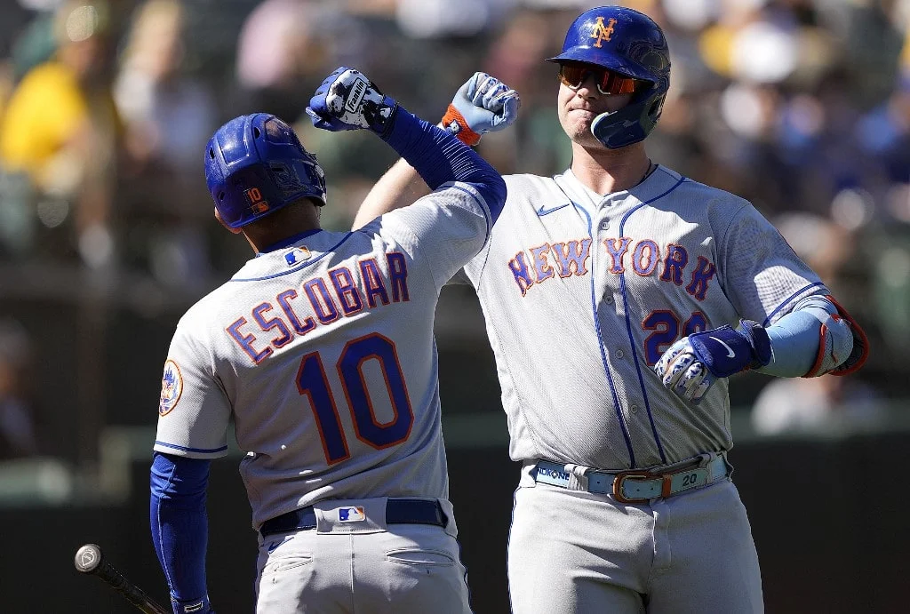 MLB First Look: Mets Poised to Pounce