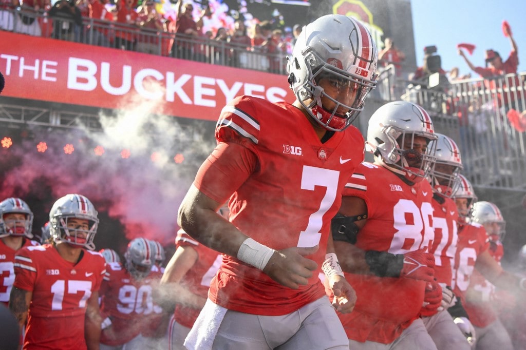 Quarterback C.J. Stroud #7 of the Ohio State Buckeyes