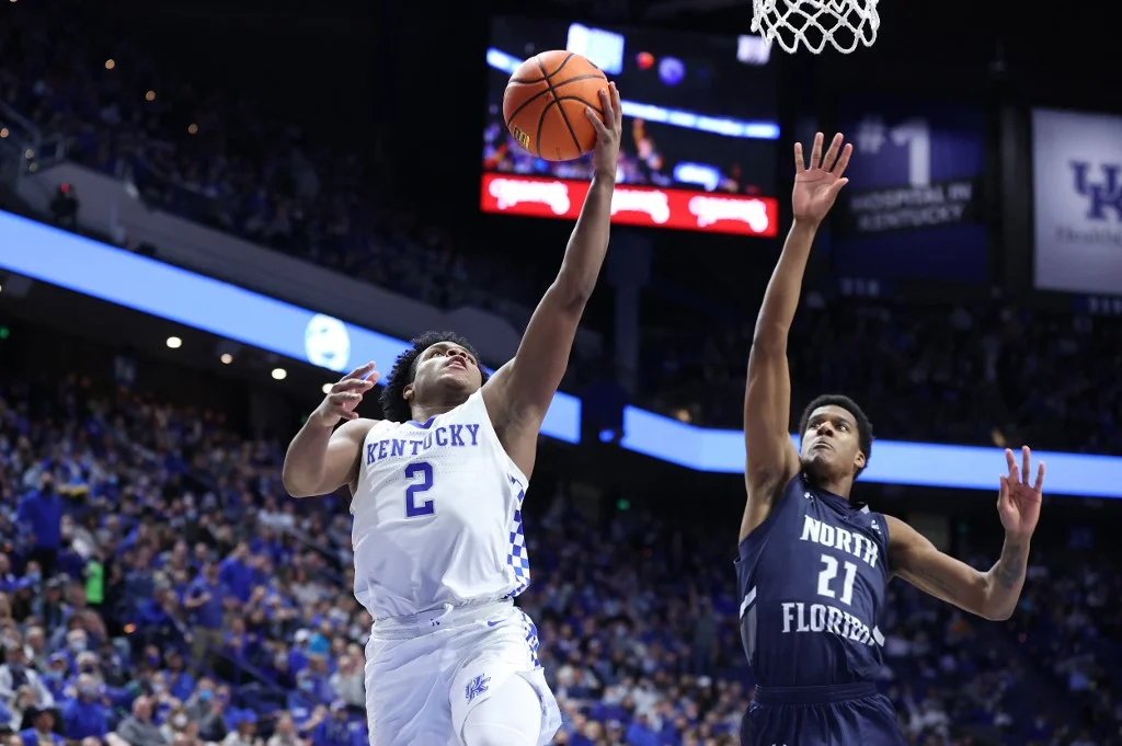 Sahvir Wheeler #2 of the Kentucky Wildcats shoots the ball against the North Florida Ospreys at Rupp Arena on November 26, 2021