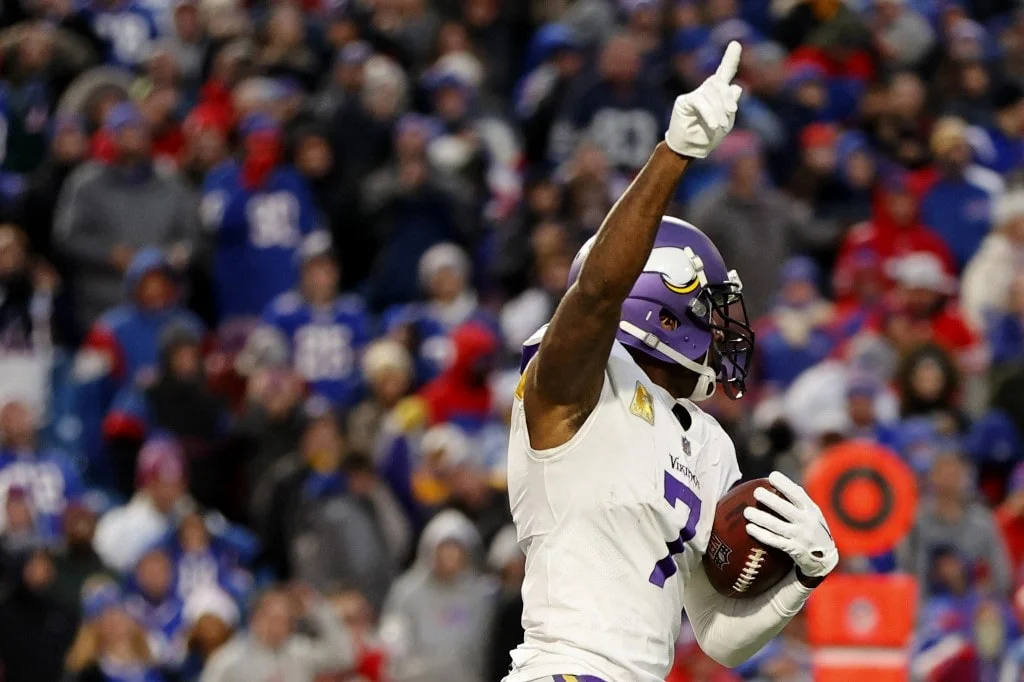 Vikings Want Their Turkey with a Side of Victory on TNF