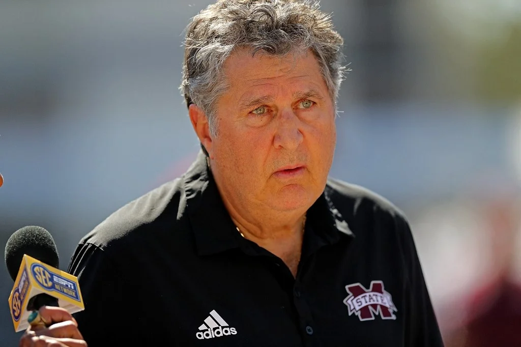 Mississippi State Mourns Death of Football Coach Mike Leach