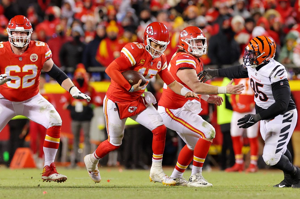 Super Bowl LVII betting line: Chiefs-Eagles Is Pick’Em