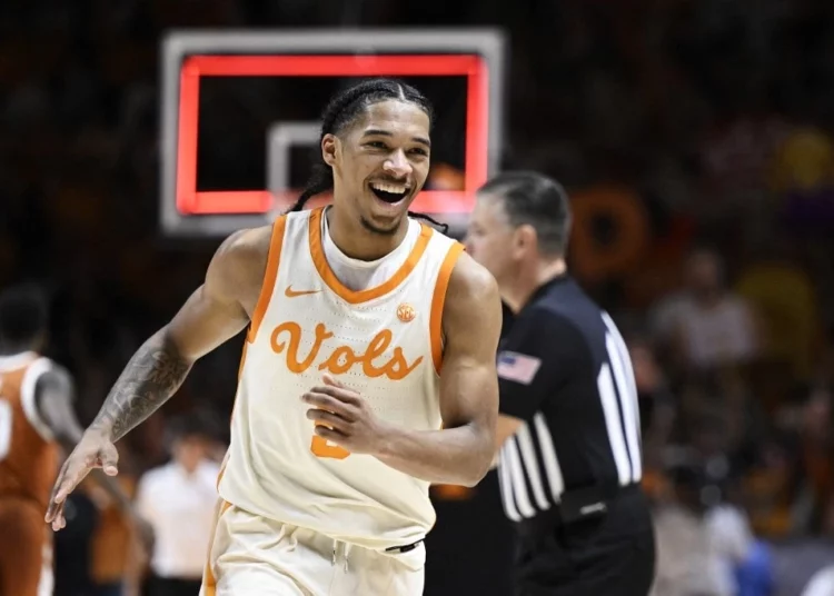 Zakai Zeigler #5 of the Tennessee Volunteers celebrates - Eakin Howard/AFP