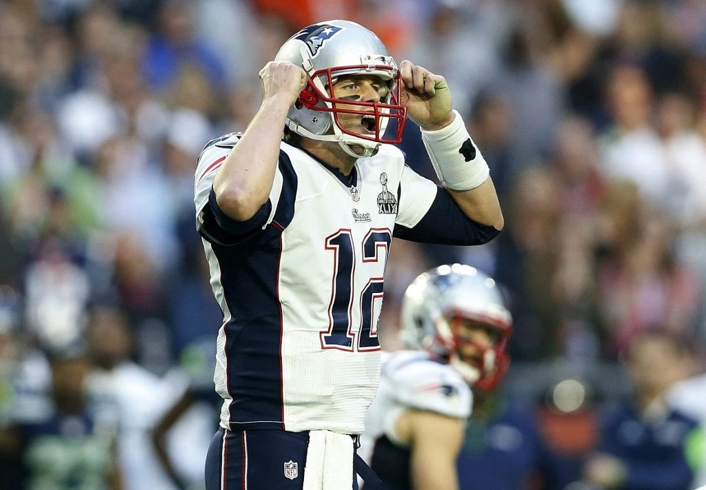  Tom Brady #12 of the New England Patriots during Super Bowl XLIX