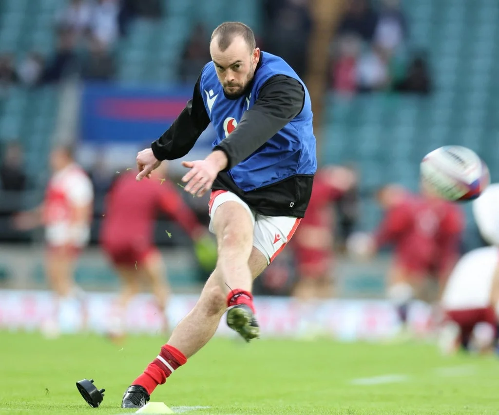 Dragons vs Dolphins Prediction, Game Preview, Live Stream, Odds and Picks