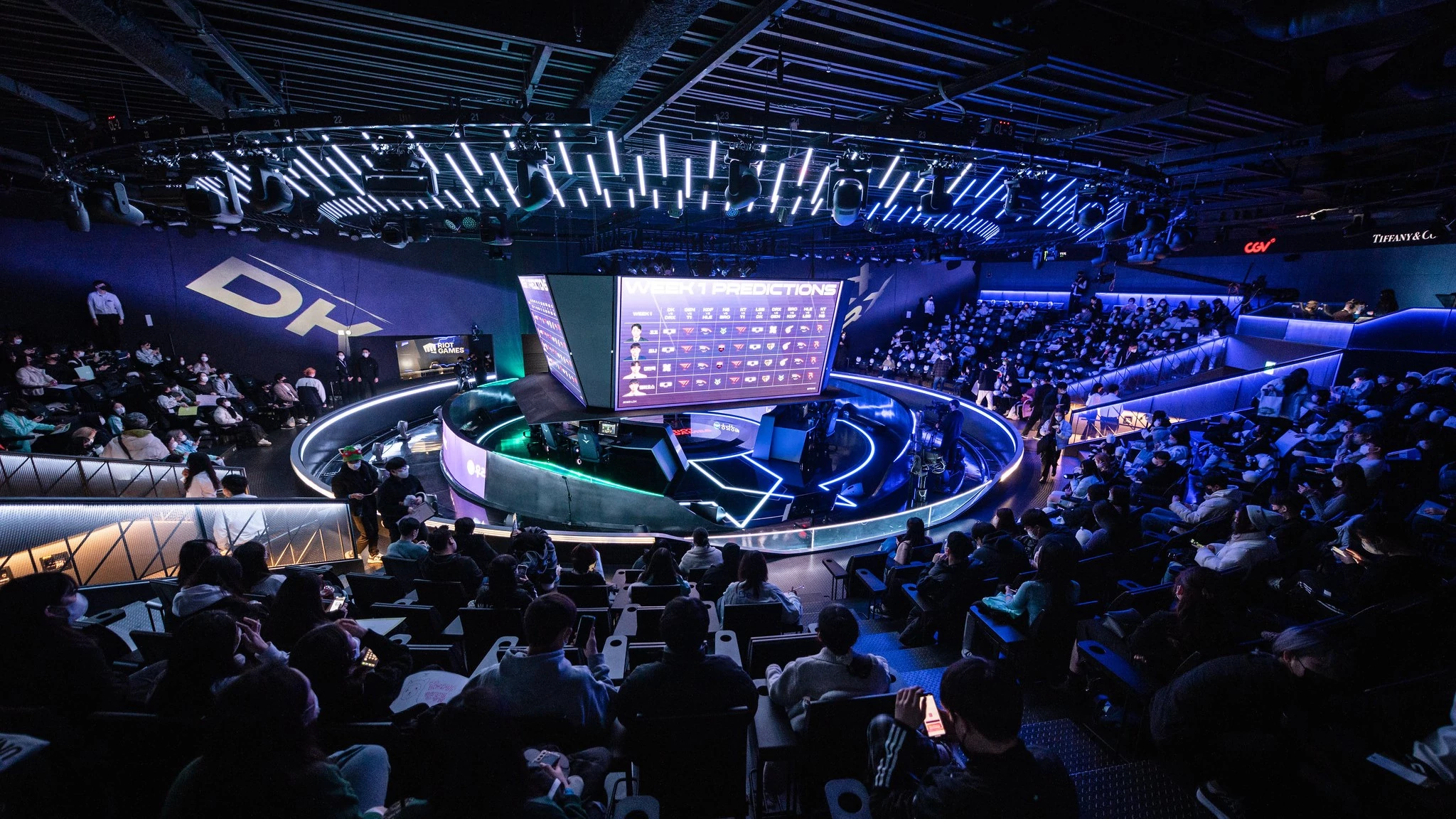 LCK reportedly set to implement salary cap within the league