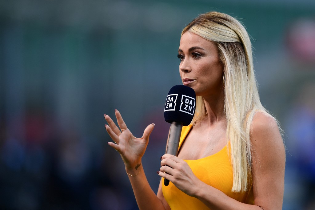 The Most Stunningly Beautiful Sports Broadcasters