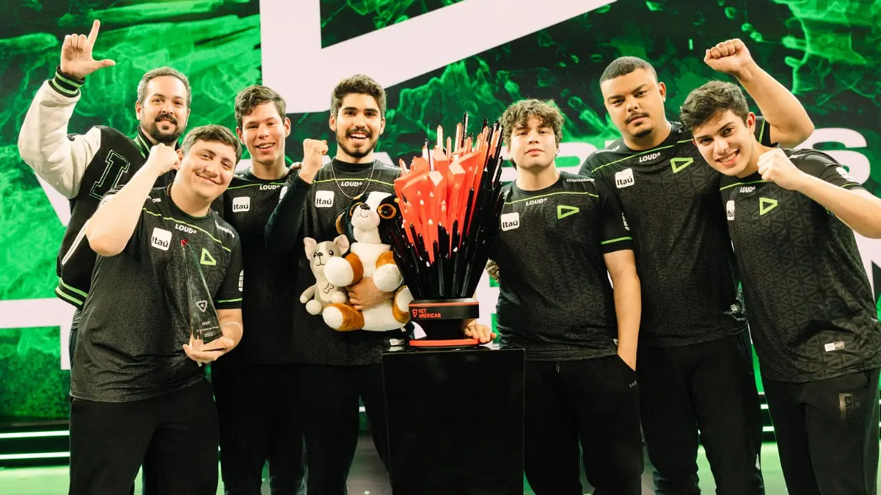 LOUD taking home VALORANT Champions trophy to Brazil