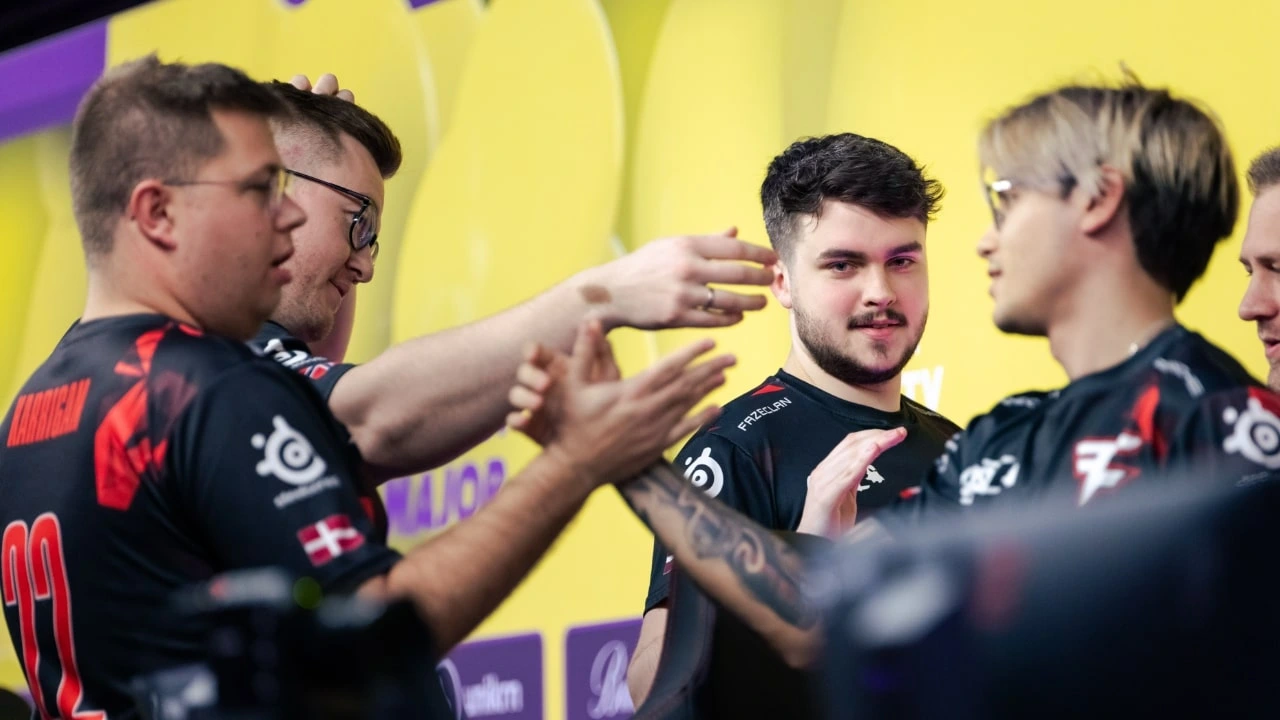 FaZe bench karrigan