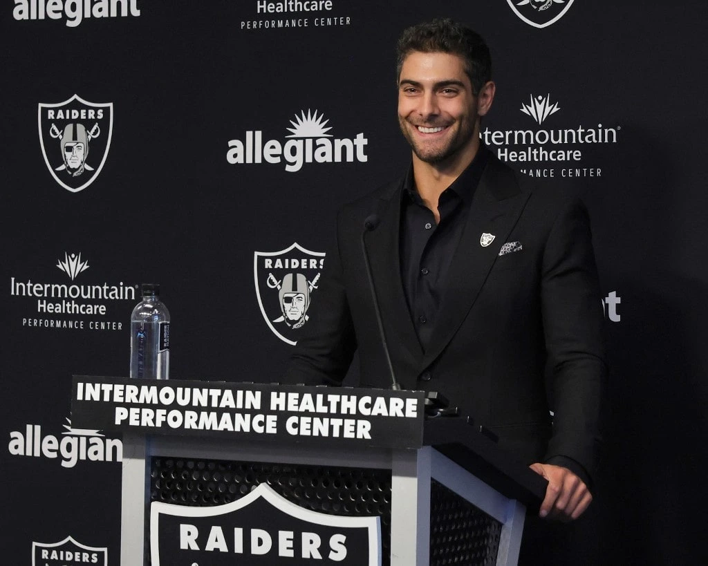 Jimmy Garoppolo's contract revised with Raiders due to foot injury, Raiders News
