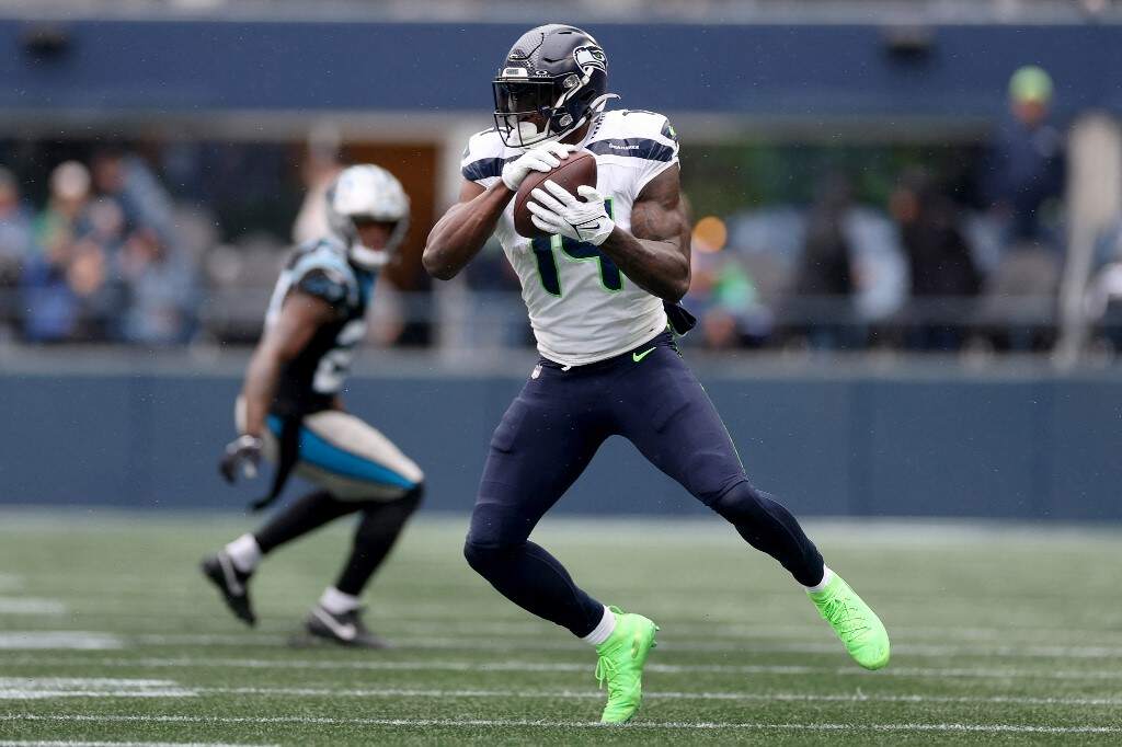 3 NFL Player Prop Bets for Monday Night Football: Week 4, Seahawks at  Giants