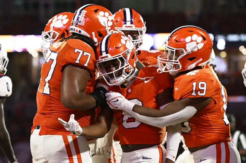 Don’t Sleep on Clemson As a Rare Home Underdog in Week 4