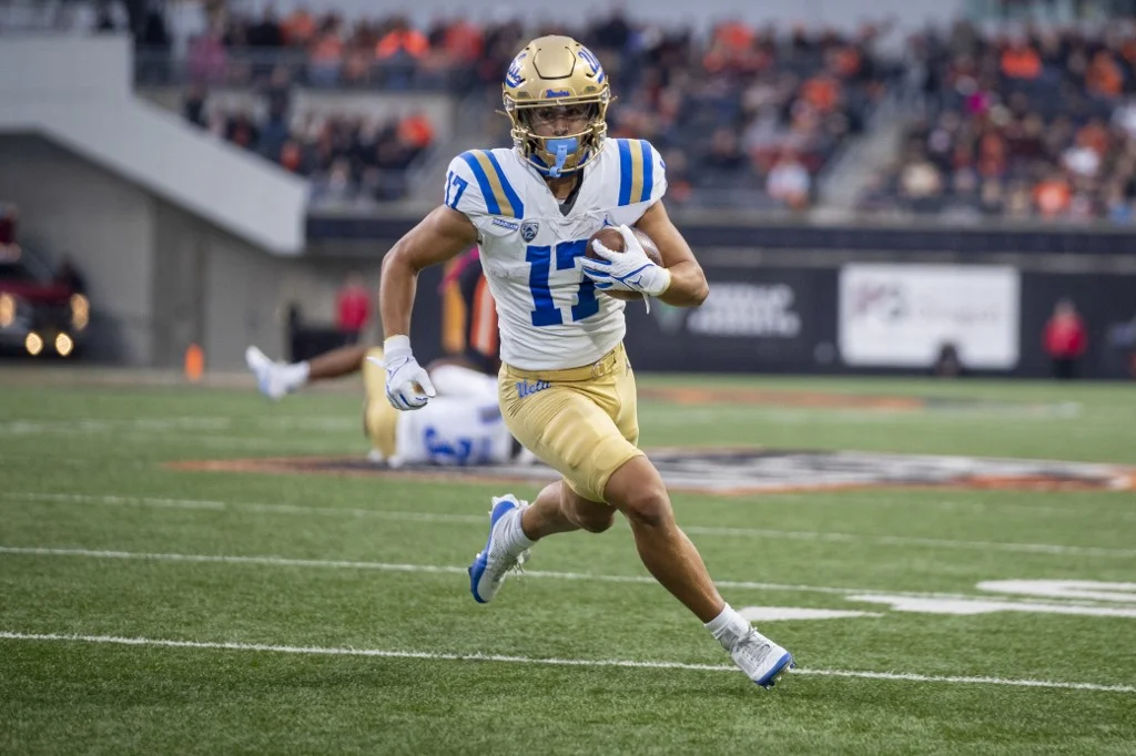 Week 9 Top 25 Prop Bets: College Football Odds, Picks & Predictions