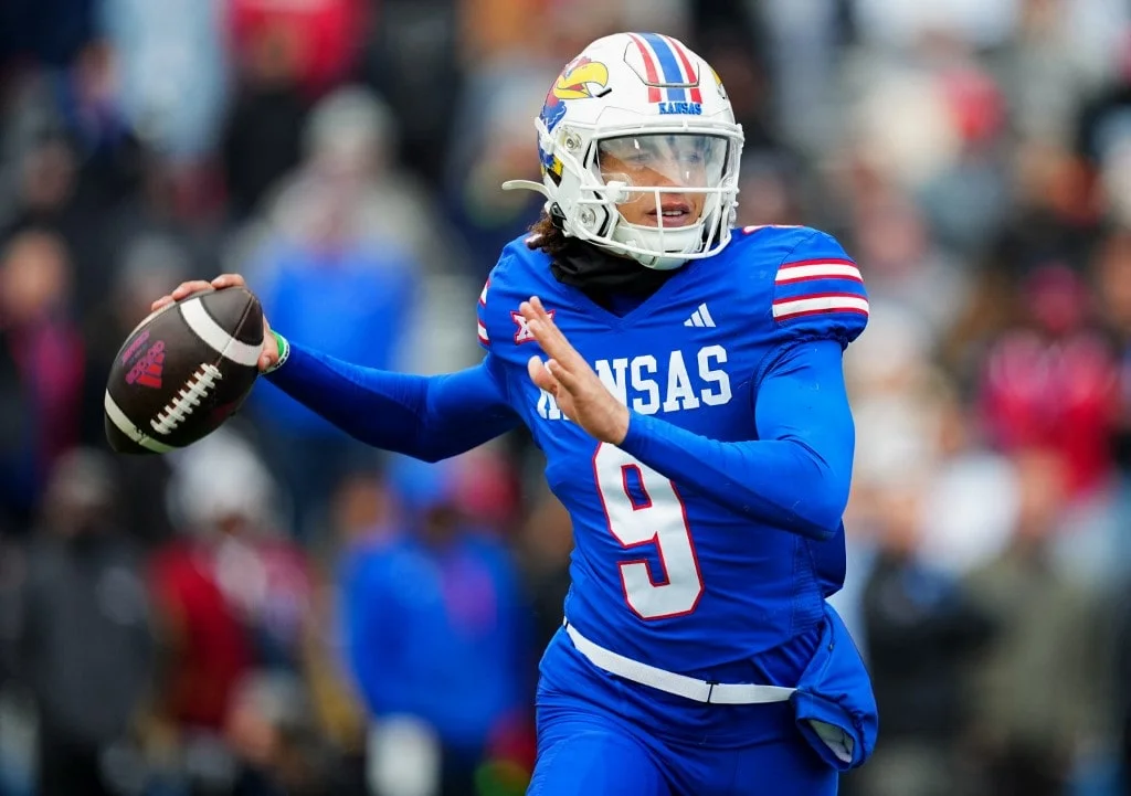 NCAAF Betting Rewind/Lookahead: Another Unbeaten Goes Down