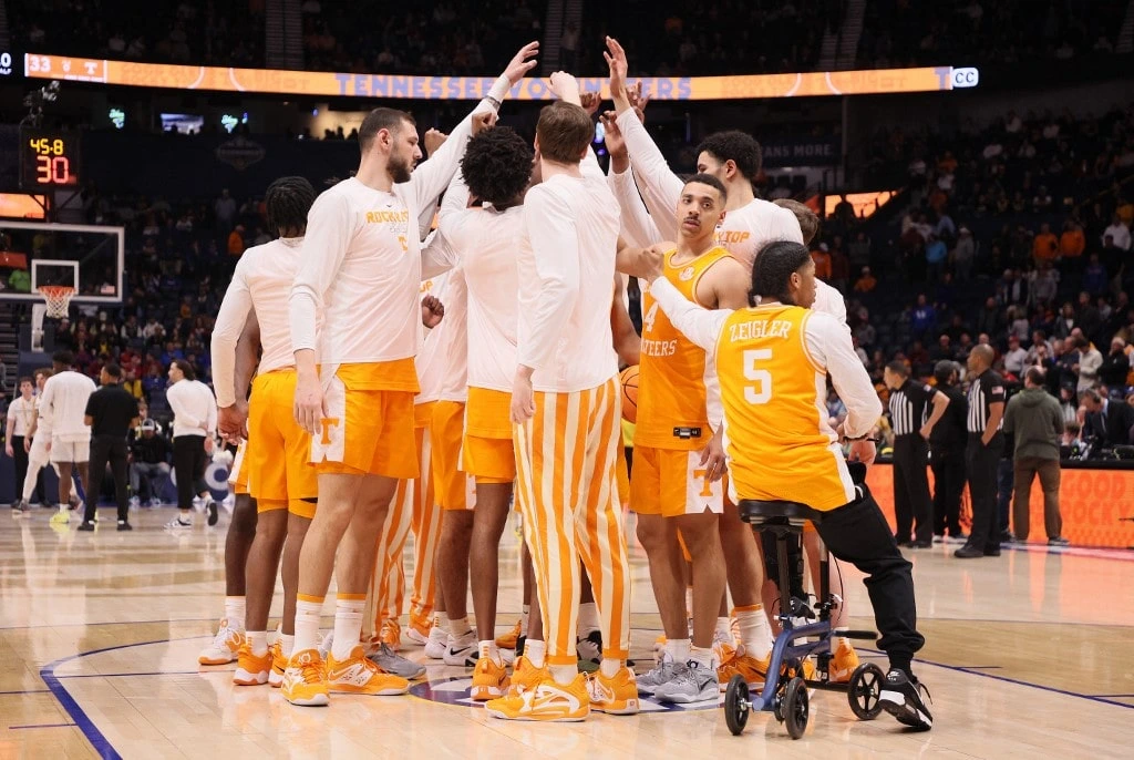SEC Men’s Basketball Preview: Tennessee looms as Favorite