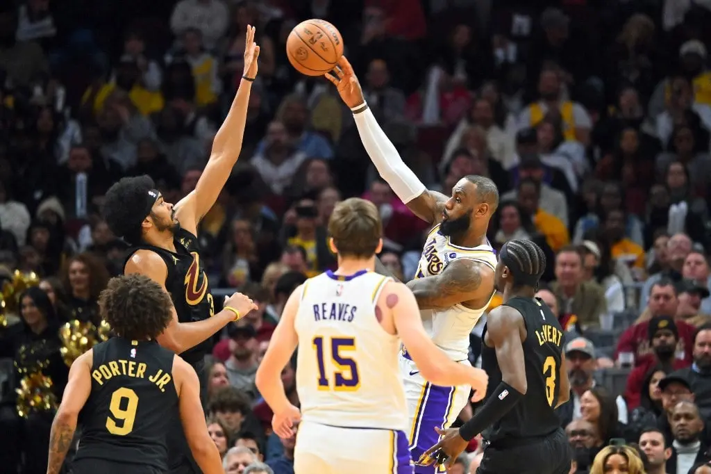 Live Betting Guide Lakers vs Sixers: NBA Tips for In-Play Profits