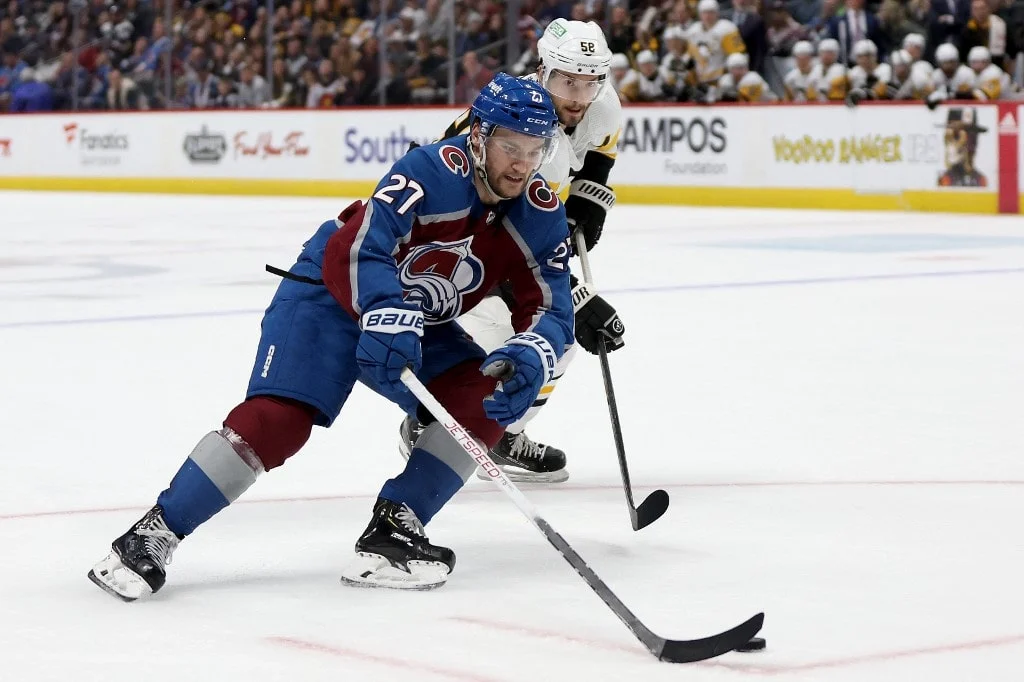 Streaking Avalanche Soar to Top of NHL Power Rankings