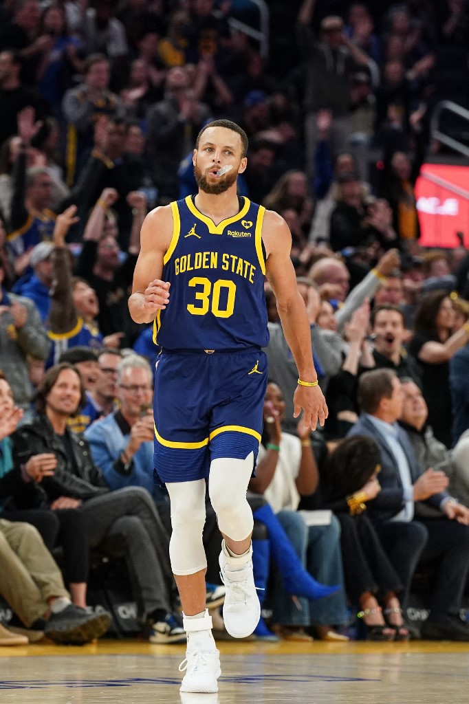 Pelicans Soar, Warriors Unleash Curry: Top Player Props for Tuesday’s Play-In