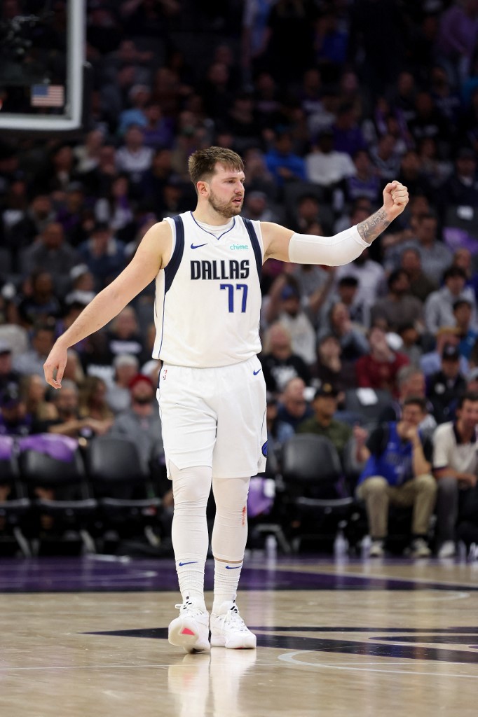 Clippers vs Mavericks Series: Ride With Luka Over Ailing LA