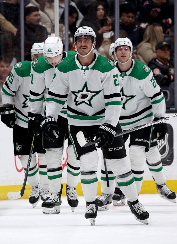 Bet The Over In Dallas, L.A. To Win Wednesday NHL Parlay