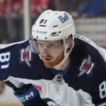 NHL Who’s Hot, Who’s Not: Connor, Hellebuyck Sizzling in Winnipeg