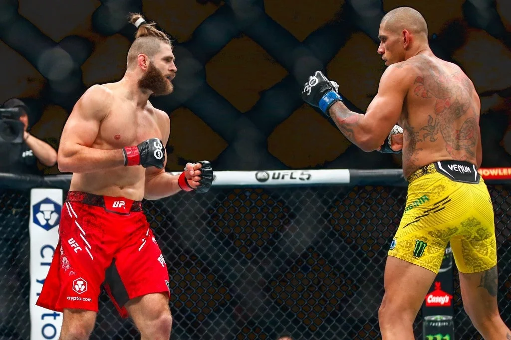 The Smart Money is on These UFC 300 Main Card Bets – Are You In?