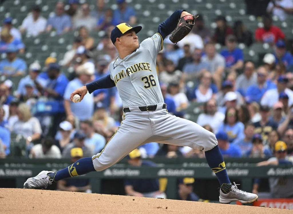 Back Brewers for Series Win Over Cardinals