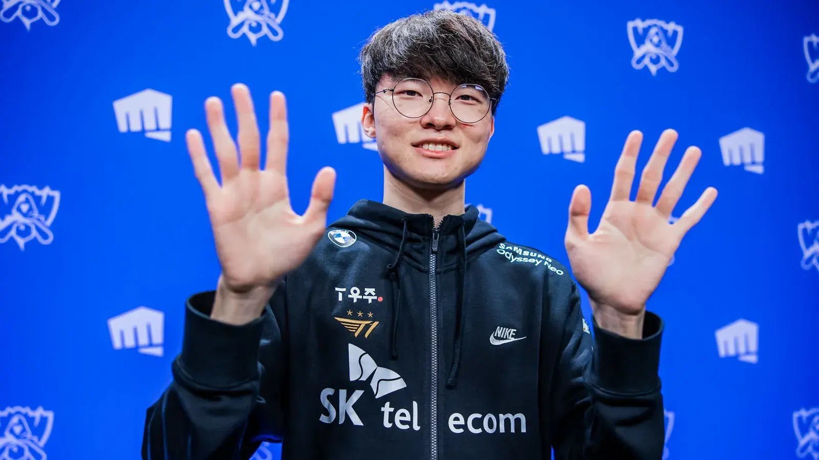Faker becomes first member of LoL Hall of Fame