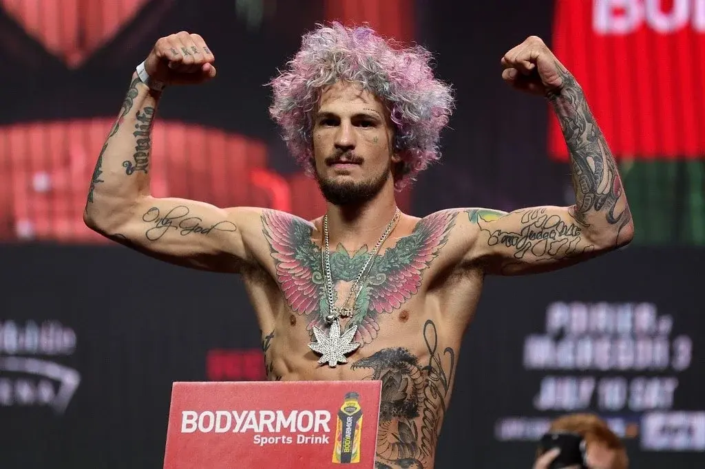 Cutting Weight in UFC Techniques, Tips, and Safety Measures