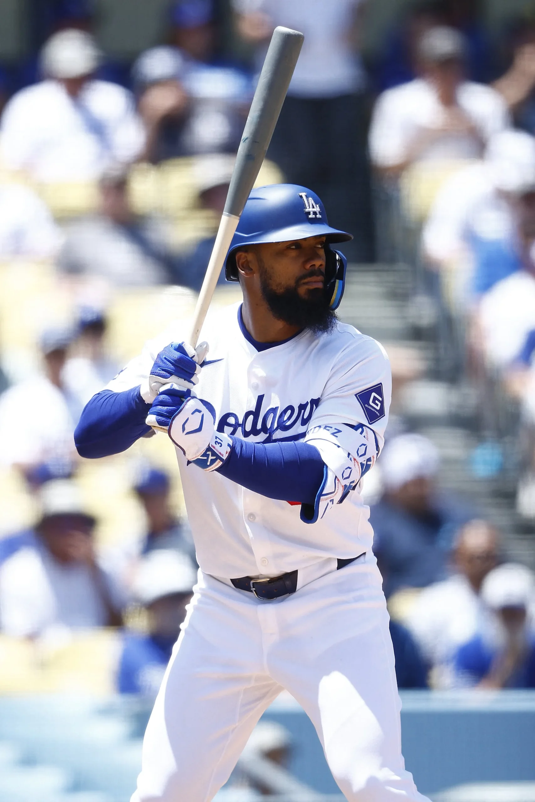 Streaking Dodgers to Overpower Rival Padres