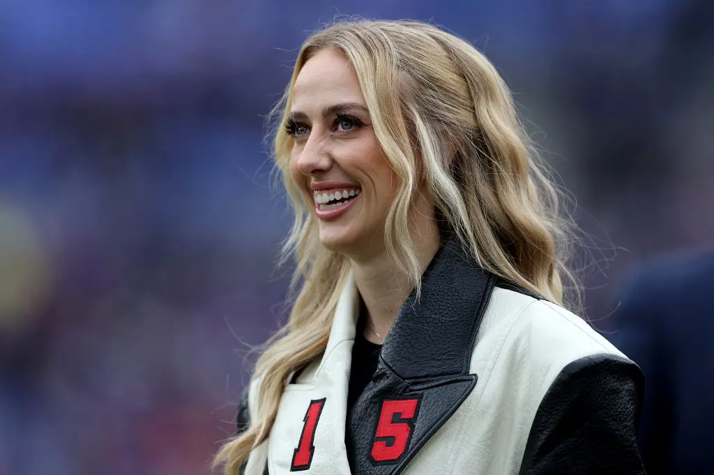 Is Taylor Swift Behind Brittany Mahomes Game Day Glow Up is-taylor-swift-behind-brittany-mahomes-game-day-glow-up