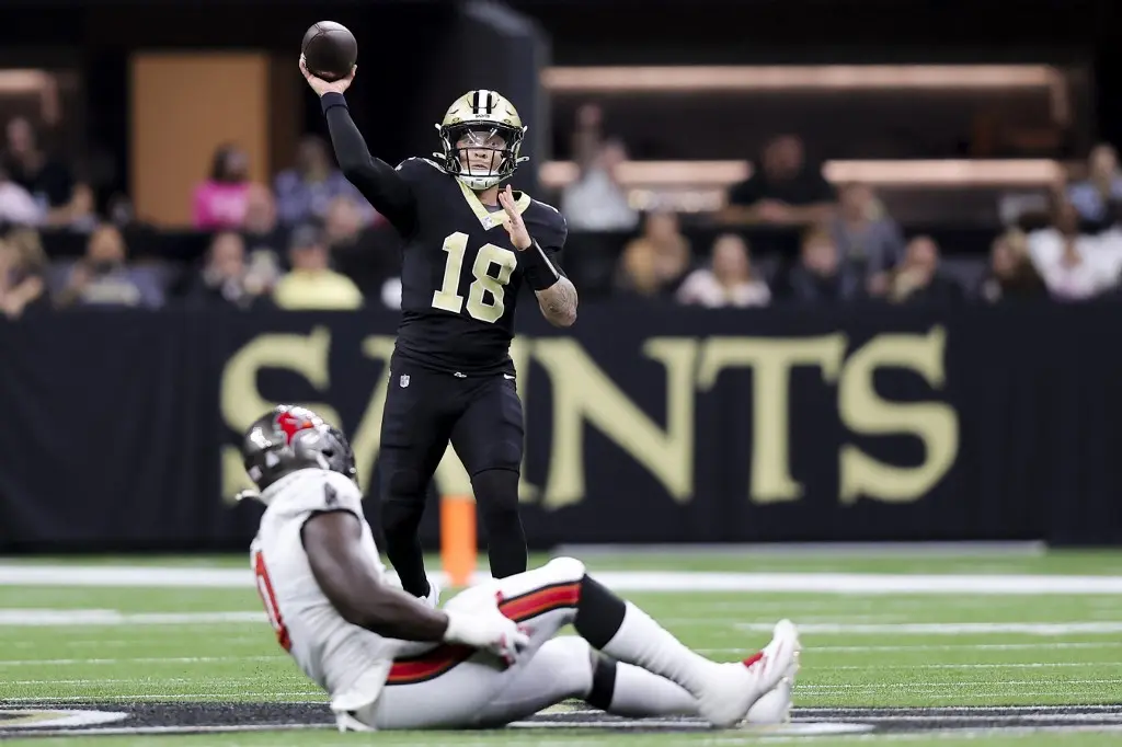 week-6-nfl-betting-recap-line-shifts-a-boon-to-bucs-bears-backers