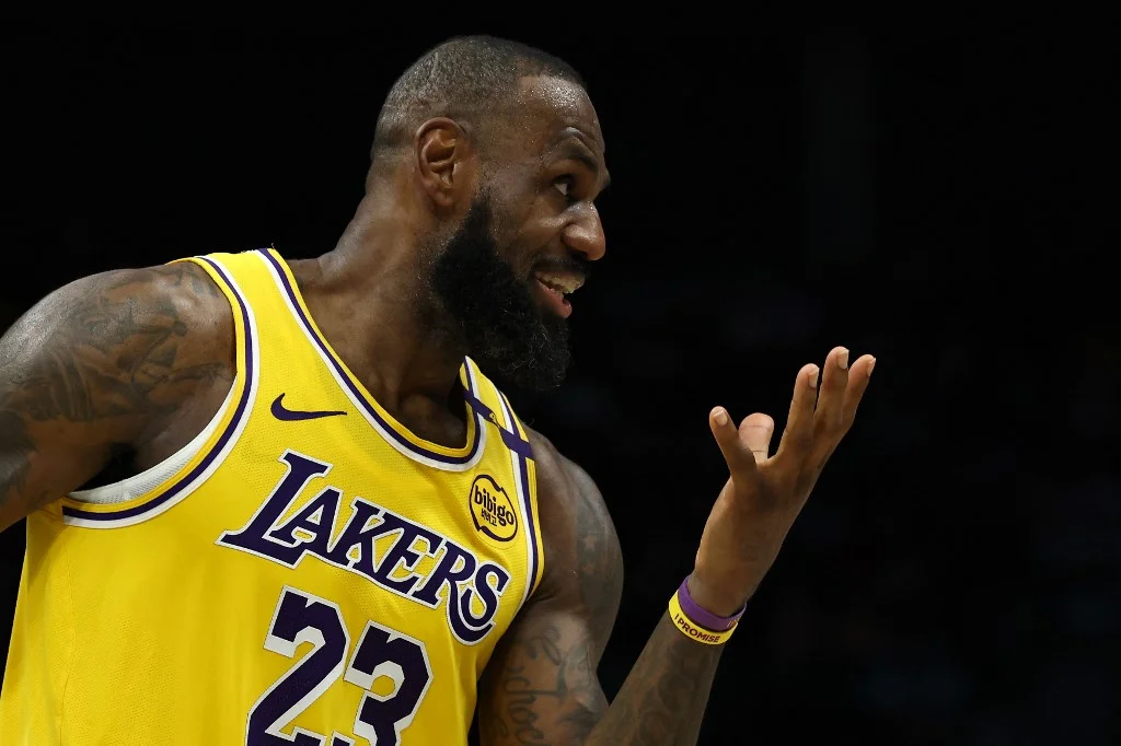 Lakers vs 76ers Picks, Prediction and NBA Prop Bets for Jan 28: Bet on LeBron James Under 24.5 Points