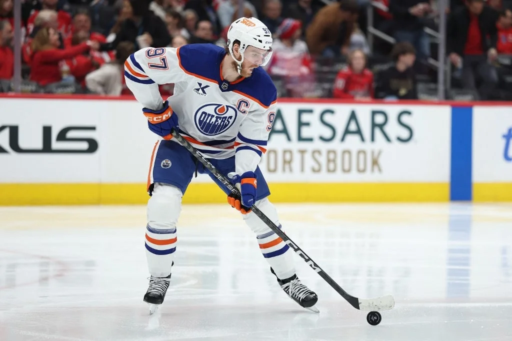 Oilers vs Panthers NHL Same Game Parlay Picks: Bet Over, Connor McDavid to Get 2+ Points on Feb 27