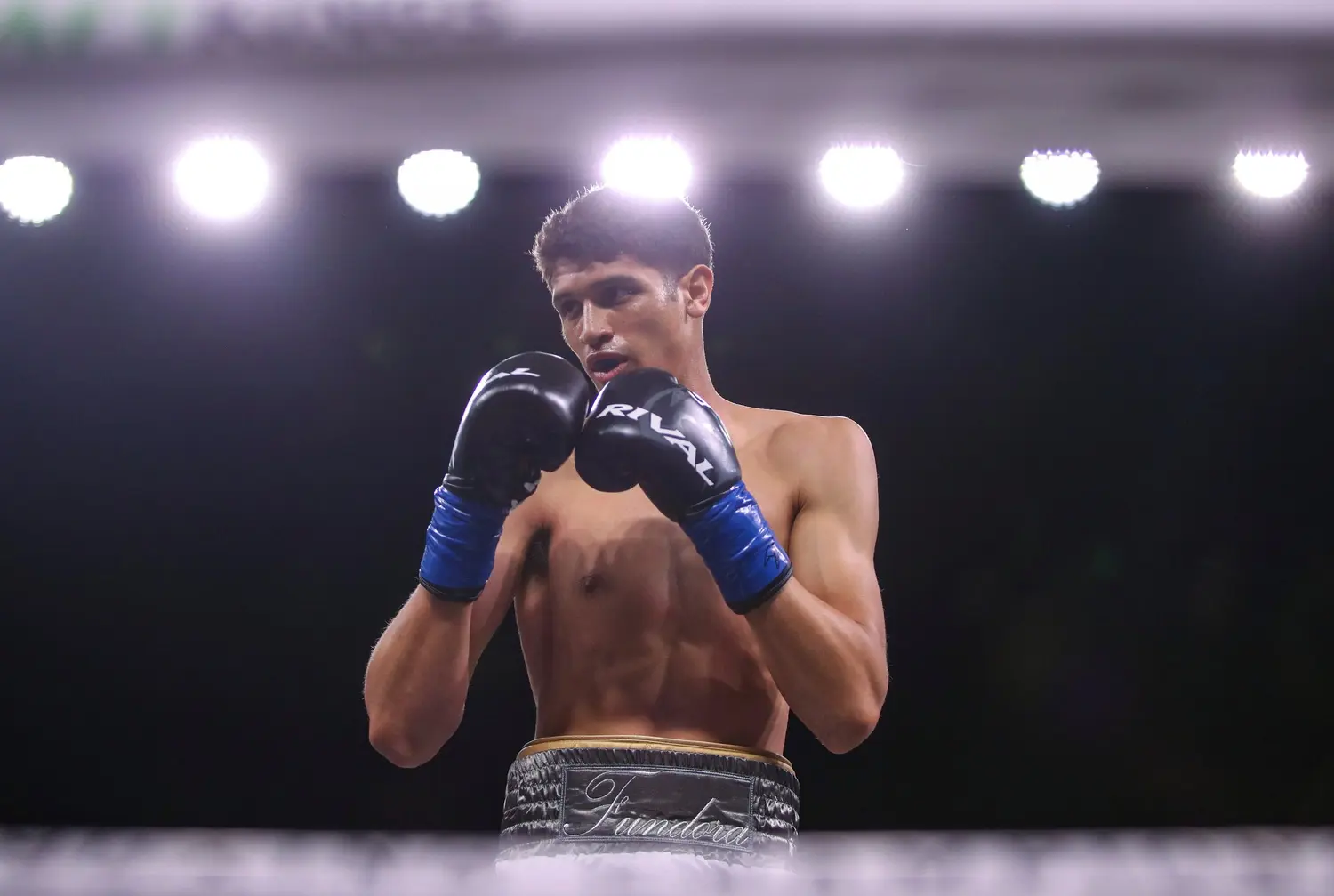 Fundora vs Booker Prediction, Odds and Boxing Picks: Bet on Decision Win on March 22
