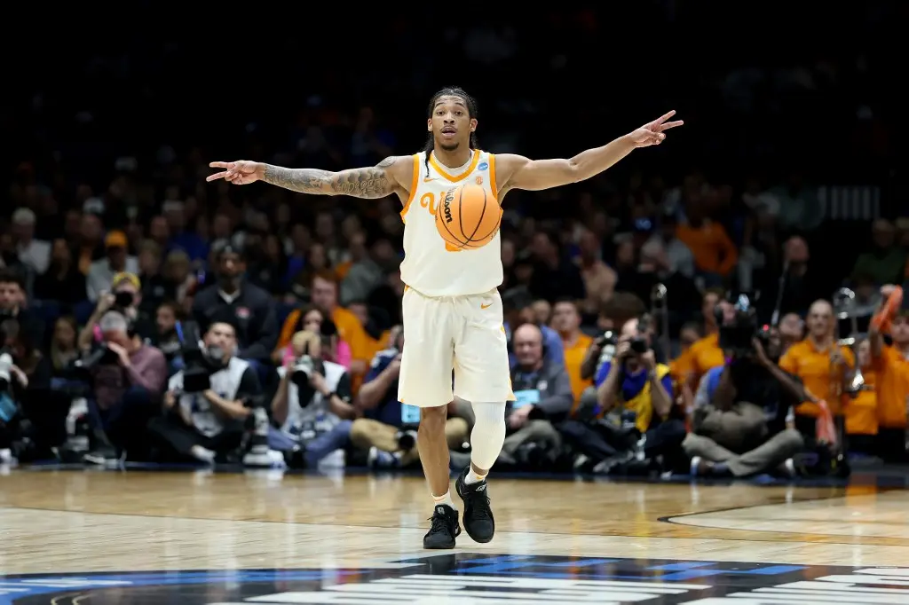 Tennessee vs Houston Odds, Prediction and Elite 8 Picks March 30